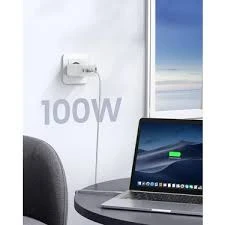Ugreen Nexode Gan x 100W Hızlı Şarj Cihazı 4 Portlu Pd Qc 3xusb-C, 1xusb-A, Beyaz, 15337 - Resim 2