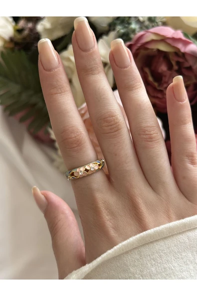 Atelier Emine Mineli Pembe Çiçek Detay Yüzük