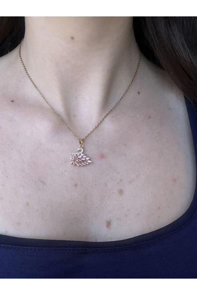 Atelier Emine Gold Pembe Kuğu Kolye