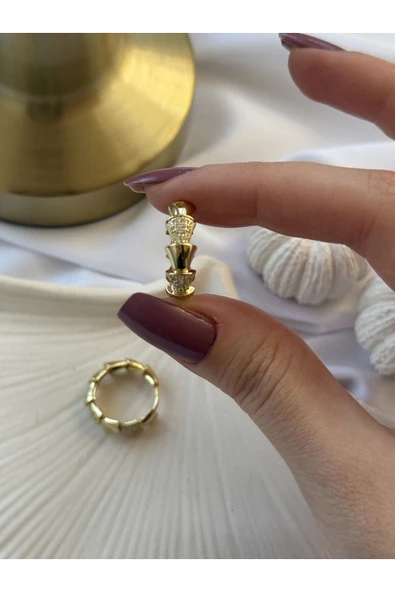 Atelier Emine Üçgen Dizisi Çelik Küpe - 3