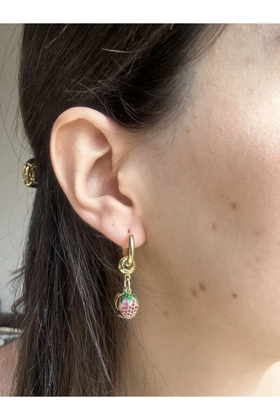 Atelier Emine Üç Boyut Çilekli Charm Küpe