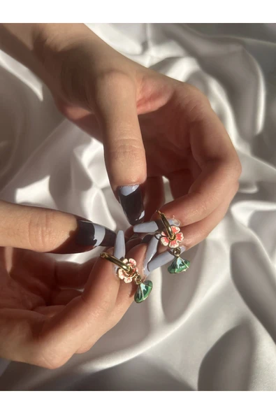 Atelier Emine Yeşil Çiçek Charmlı Küpe - 2
