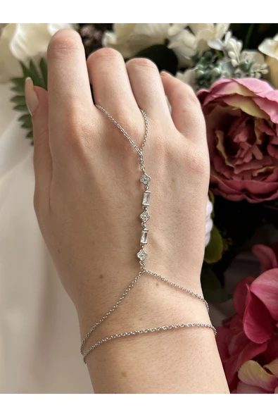 Atelier Emine Zirkon Taş Detaylı Silver Şahmeran ürün görseli 1