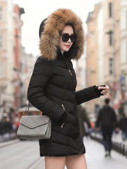 Kışlık Eldivenli Kapüşonu Kürklü Kadın Şişme Mont - Resim 3