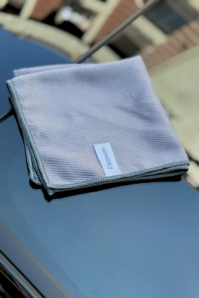 Kleanwin Lucid Mikrofiber Araba Cam Bezi 40x40 cm – Gri, İz Bırakmaz Cam Silme ve Kurulama Bezi - Resim 5