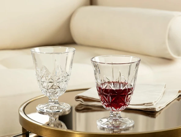 Madame Coco Estee 4-lü Ayaklı Bardak Seti 226ML ürün görseli 1