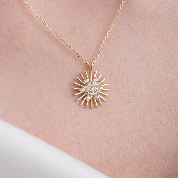 Altın Kolye - Aşk Pusulası Tarz Taşlı Modern Tasarım 14 Ayar Altın Kolye - Aşk Pusulası Şans Kolyesi - 2