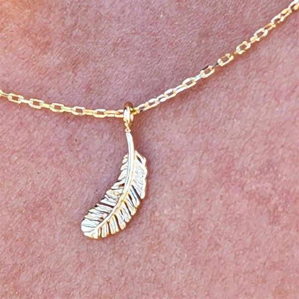 Altın Kolye - Tüy Kıl Minimal Zarif Tarz Gündelik Taşsız Estetik Tasarım 14 Ayar Altın Modern Kolye - Resim 7