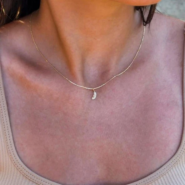 Altın Kolye - Tüy Kıl Minimal Zarif Tarz Gündelik Taşsız Estetik Tasarım 14 Ayar Altın Modern Kolye - Resim 6