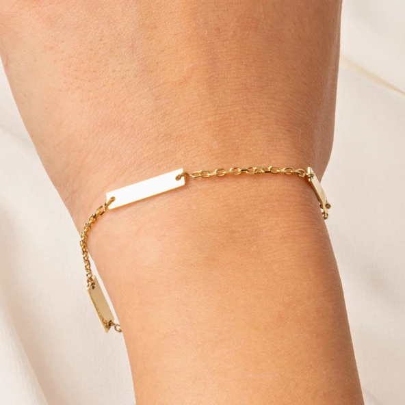 Altın Bileklik - Kişileştirelebilir Harf-İsim Yazılabilir 3 Plaka 14 Ayar Altın Bileklik - 2