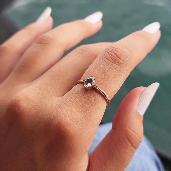 Tektaş Altın Yüzük - 14 Ayar Altın 0.60 Karat Su Yeşili Taşlı Tek Taş Evlilik Teklifi Yüzüğü - 5