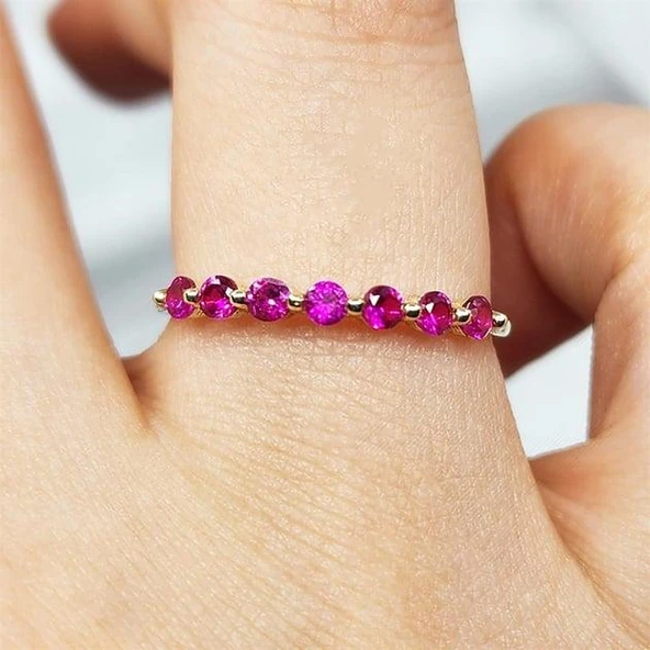 Yarım Tur Altın Yüzük - 14 Ayar Altın Yedi Taş Yakut Taşlı Minimal Yarım Tur Yüzük - Minimal Yüzük