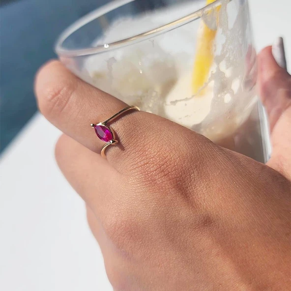 Altın Yüzük - 14 Ayar Altın 0.60 Karat Mekik Ruby Taşlı Evlilik Teklifi Yüzüğü - Minimal Yüzük - Resim 12