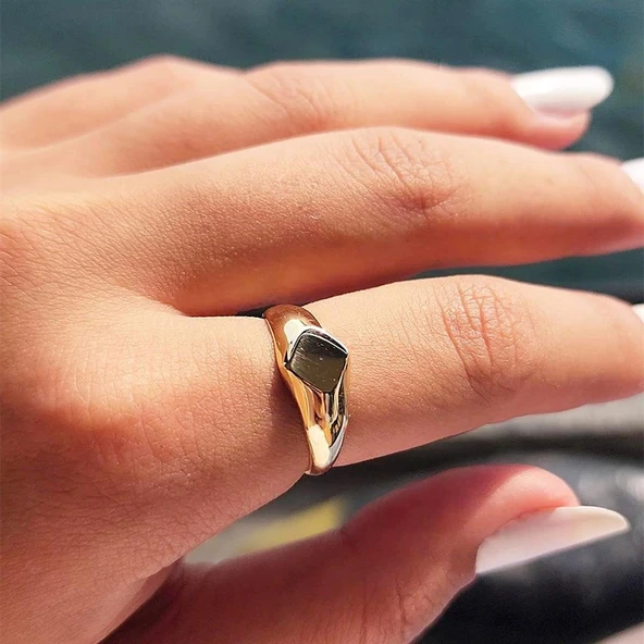 Şövalye Altın Yüzük - 14 Ayar Altın Dörtgen Şövalye Kişiselleştirilir Harf İsim Yazılabilir Yüzük - Resim 10