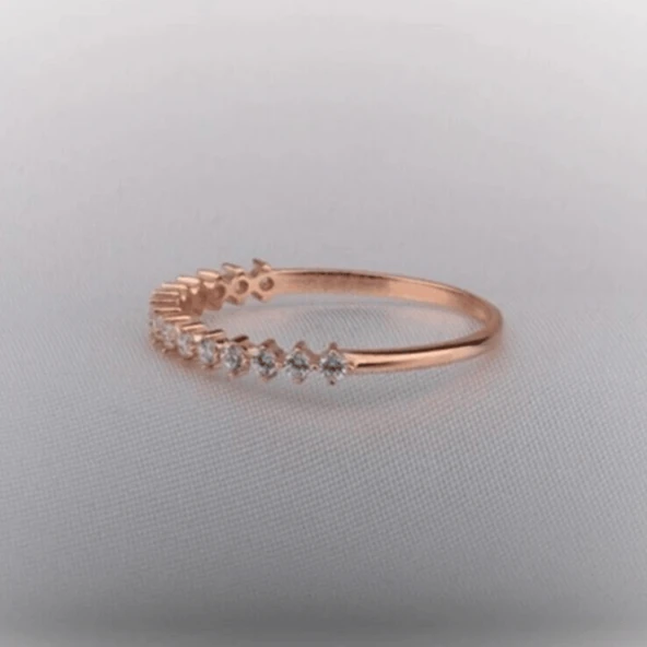 Yarım Tur Altın Yüzük - 14 Ayar Altın Yarım Tur Zirkon Taşlı Minimal Roz Kadın Yüzük - 9