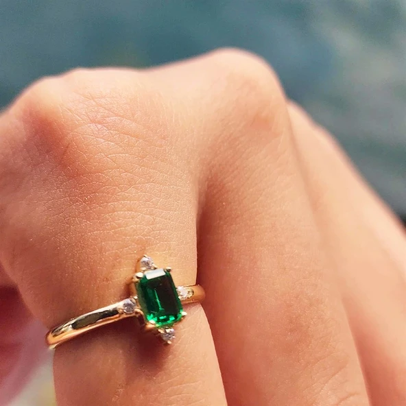 Altın Yüzük - 14 Ayar Altın 0.95 Karat Radyant Kesim Zümrüt Yeşili Taşlı Evlilik Teklifi Yüzüğü - 3