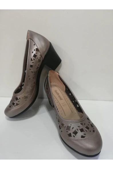 Şenkardeşler Kadın Kısa Topuklu Ayakkabı - Resim 4