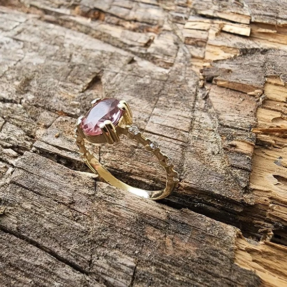 Evlilik Teklifi Altın Yüzük - 14 Ayar Altın 0.95 Karat Zultanit Taşlı Evlilik Teklifi Yüzüğü - Resim 4