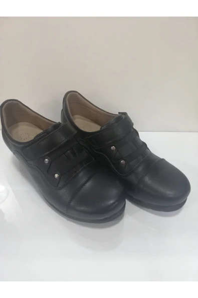 Farel Kadın Siyah Kışlık Ayakkabı - Resim 2