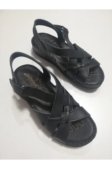 fastbırand Kadın Siyah Hakiki Deri Sandalet ürün görseli 1