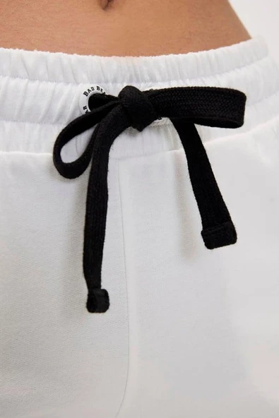Bad Bear Mia 24.03.18.002B Beyaz Kadın Şort - 4