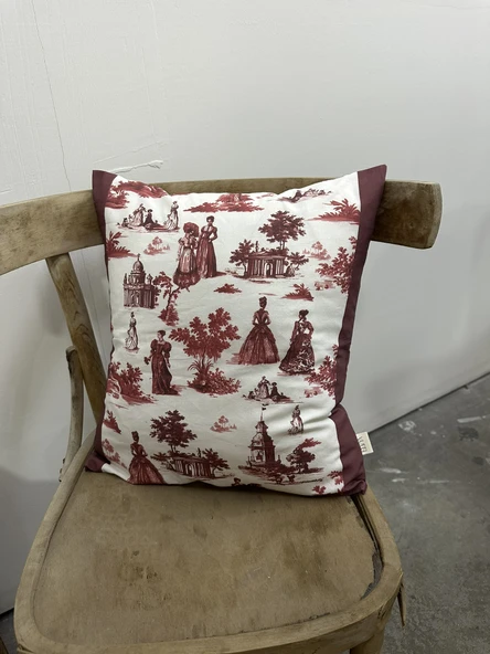 Toile De Jouy Paris Kırlent Kılıfı 43x43 cm | %100 Pamuk Dijital Baskılı | Klasik Fransız Tarzı Dekoratif Yastık Kılıfı - ZT740  Kırmızı - 3