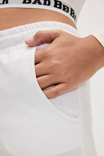 Bad Bear Mia 24.03.18.002B Beyaz Kadın Şort - 3