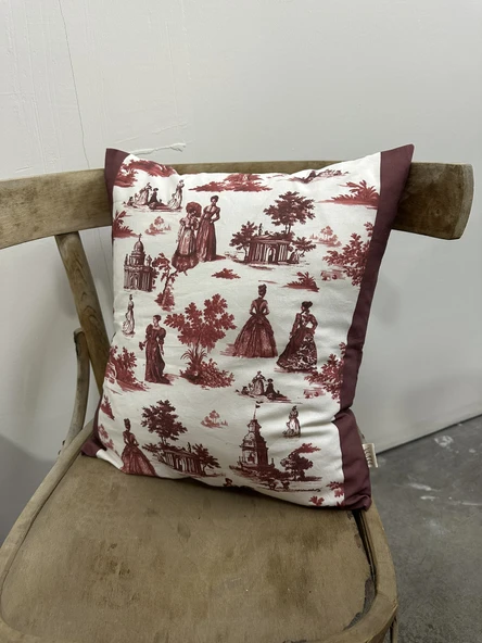 Toile De Jouy Paris Kırlent Kılıfı 43x43 cm | %100 Pamuk Dijital Baskılı | Klasik Fransız Tarzı Dekoratif Yastık Kılıfı - ZT740 Kırmızı - 2