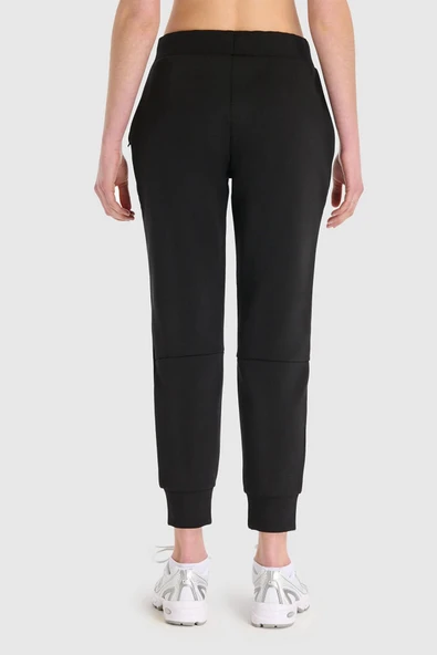 New Balance Lifestyle WNP1517-BK Siyah Kadın Eşofman Altı - 4