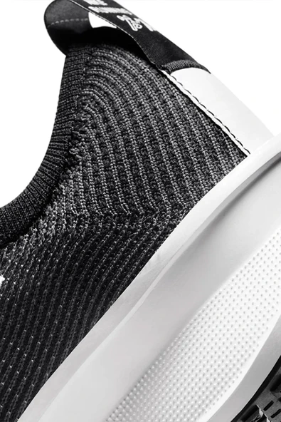 Nike İnteract Run FD2292-003 Siyah Kadın Koşu Ayakkabısı - 8