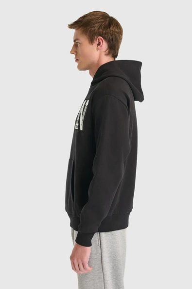 New Balance Lifestyle Hoodie UNH3534-BK Siyah Unisex Hoodie - 3