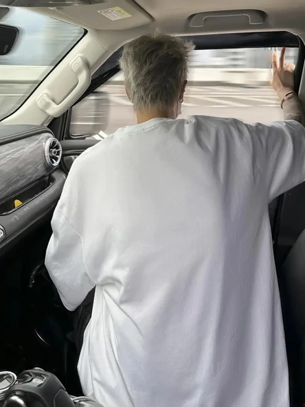 Baskılı Oversize Bisiklet Yaka T-shirt - Beyaz - Resim 3