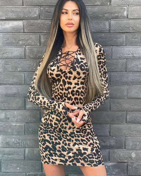Kadın örme Viskon Kumaş Leopar Desenli çapraz Göğüs Detay Mini Boy Elbise ürün görseli 1