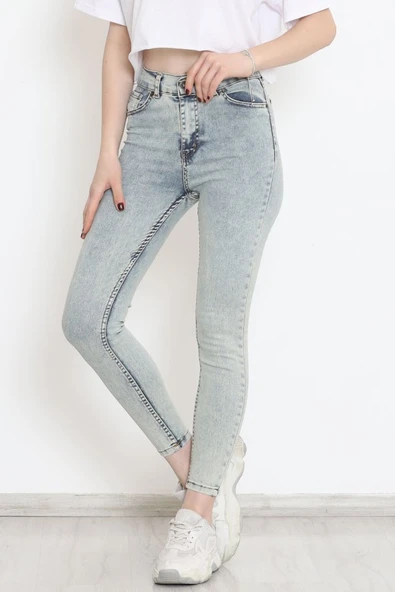 Kadın Cep Detay Kar Yıkamalı Kot Pantolon ürün görseli 1