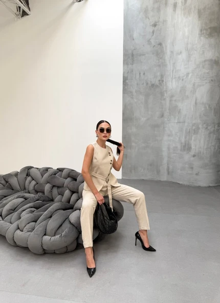 Ti̇na Asi̇metri̇k Keten Yelek Pantolon Takim ürün görseli 1