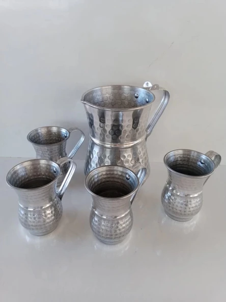 Aluminyum Sürahi ve Bardak.