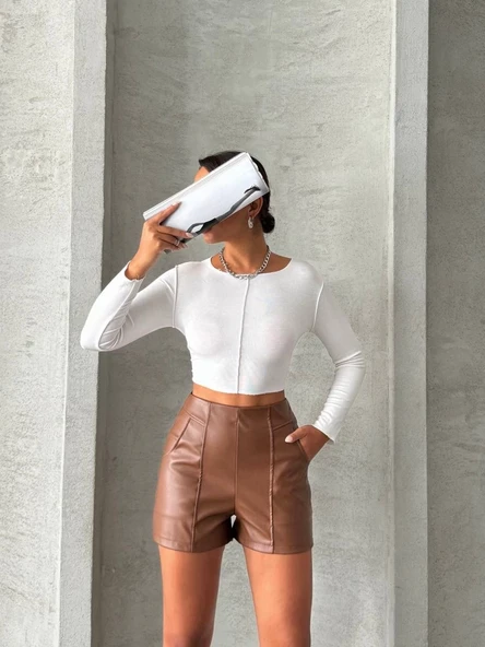 Parçalı cepli deri şort taba - Resim 2