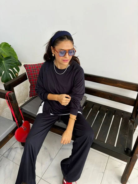 Kadın Bisiklet Yaka Atlet Detay Sweat Ve Ispanyol Paça Salaş Detay Pantolon Ikili Takım ürün görseli 1