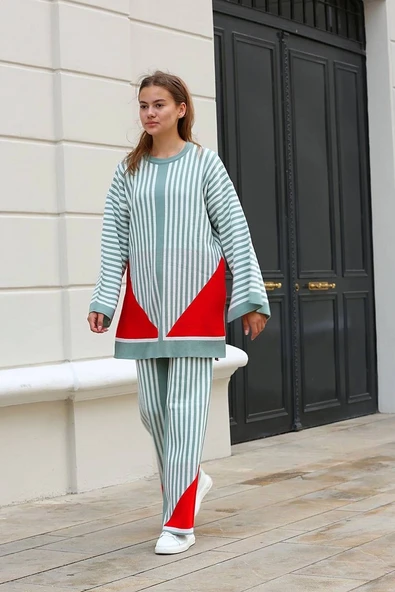 Çizgili bisiklet yaka triko takım Mint ürün görseli