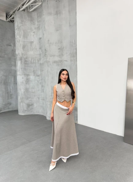 Gi̇o Çi̇zgi̇li̇ Garni̇li̇ Mi̇di̇ Etek Yelek Takim ürün görseli 1