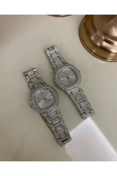 Gümüş Renk Taş Kaplama Oval Kasa Tasarım Kadın Kol Saati - 4