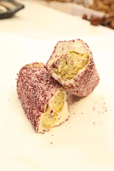 Öz Altın Kayısı Hibiskus Sarma Lokum 1 KG ürün görseli