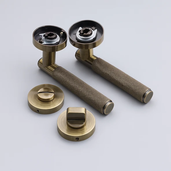 Wc Banyo Tipi Kapı Kolu Rozetli Antik Füme Sağ Sol Uygun Modern İç Kapı Kilitli 1 Takım - Resim 3