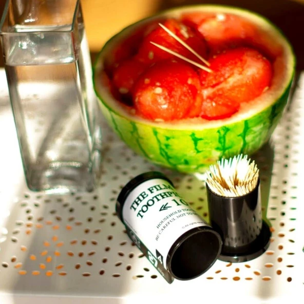 Dörtgen Fotoğraf Filmi Şeklinde Kürdanlık Kürdan Tutucu Kutu (5314)