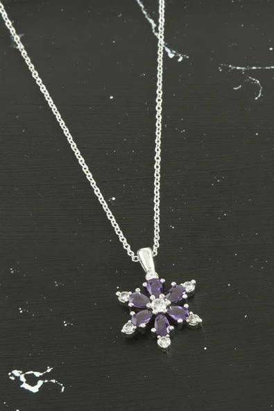 Lotus Zirkon Taşlı Trend Kolye