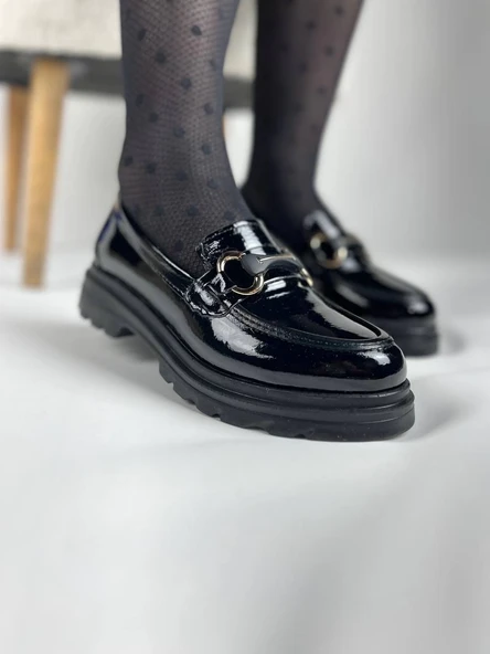 KB-ZN101 Kömür Rugan Günlük Kadın Babet ürün görseli