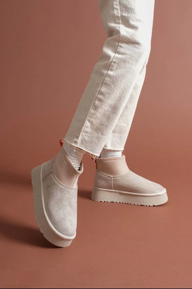 Cuen Bej Süet Bot ürün görseli