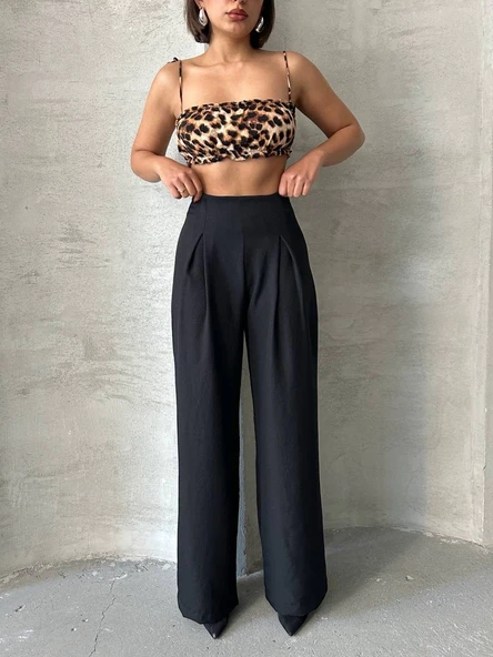 Pileli keten pantolon ürün görseli