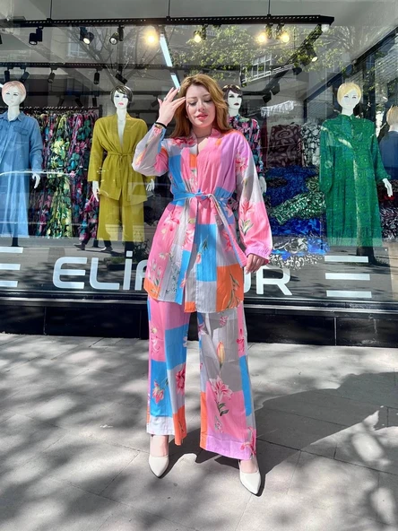 Ceketli baskılı takım ürün görseli