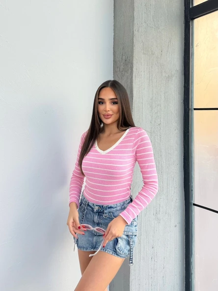 V yaka çizgili bluz pembe - Resim 3